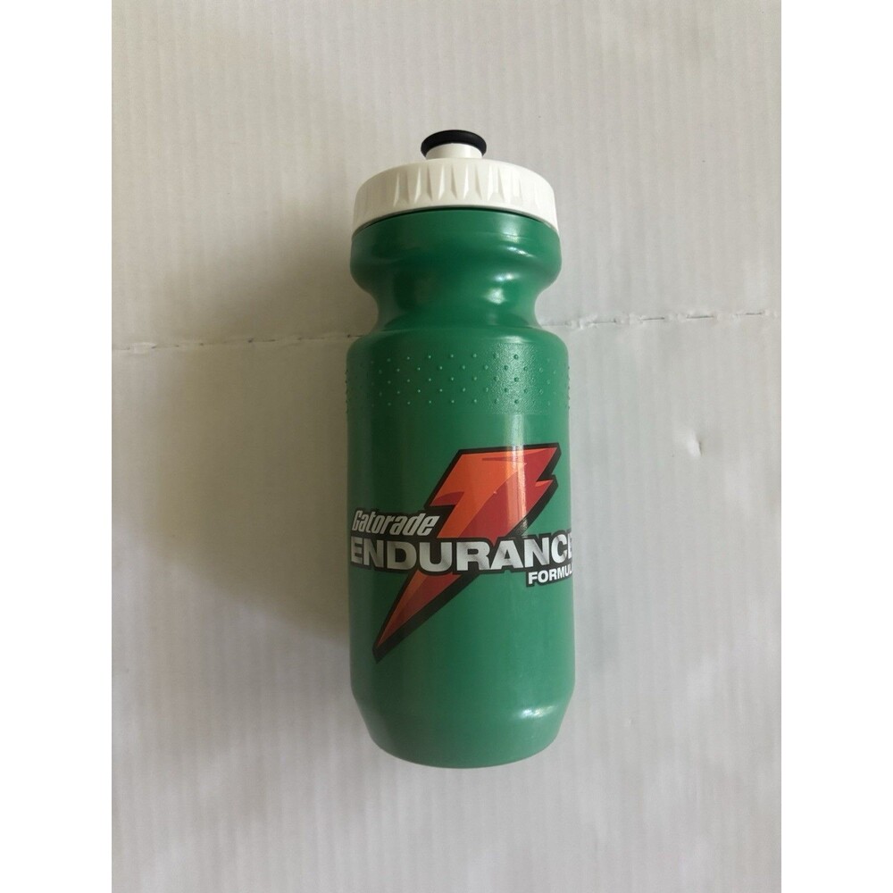 Vintage Gatorade Endurance Formula 16 oz Squeeze Water Bottle GreenWhite PushCap